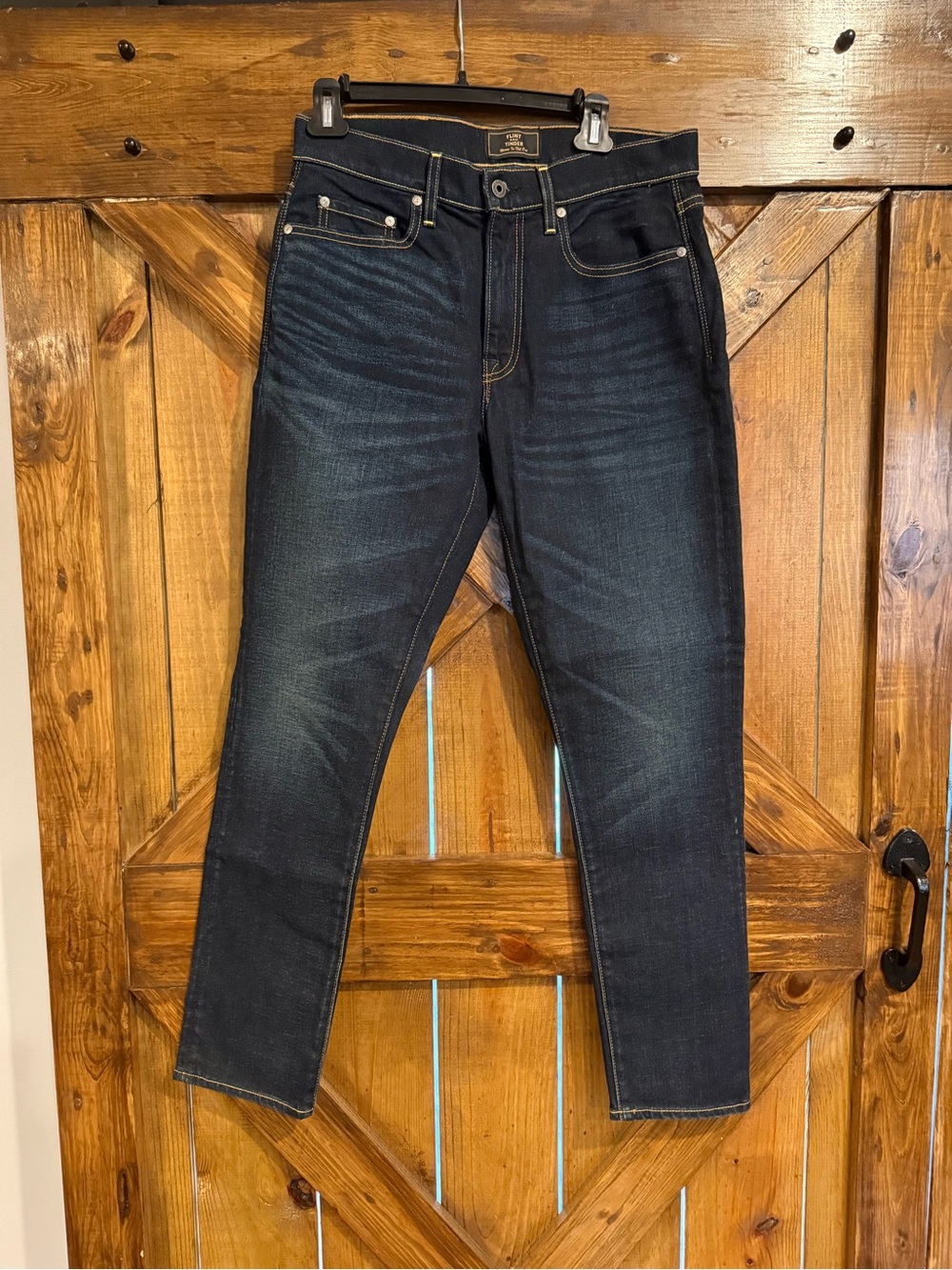 NWOT Men’s Flint And Tinder Athletic Tapered Jeans 31x30 Made in U.S.A